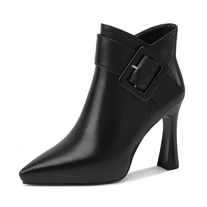 Yolanda | Botines Aveline con Hebilla